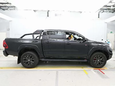 TOYOTA HILUX PICK UP