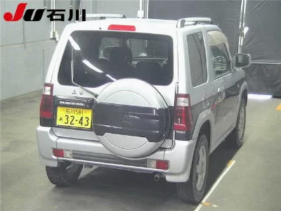 Mitsubishi Pajero Mini