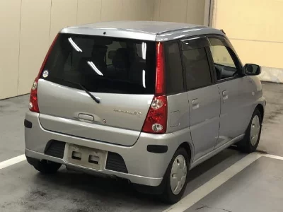 Subaru Pleo