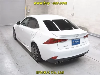 Lexus IS300