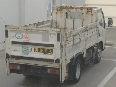 Hino DUTRO