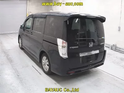 Honda STEPWGN SPADA