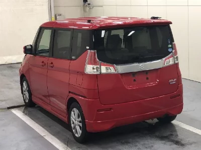 Suzuki Solio