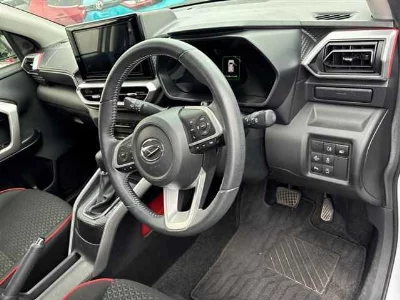 DAIHATSU ROCKY