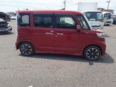 SUZUKI SPACIA CUSTOM