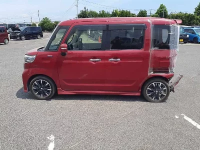 SUZUKI SPACIA CUSTOM