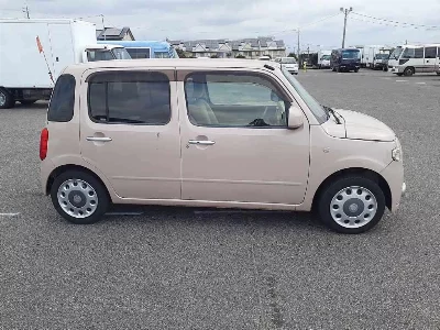 DAIHATSU MIRA COCOA