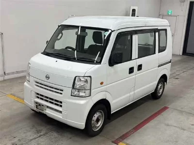 NISSAN NV100 CLIPPER