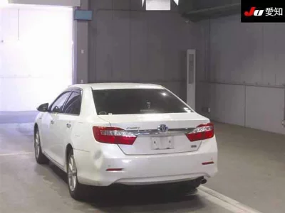 TOYOTA CAMRY