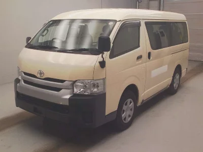 TOYOTA HIACE WAGON