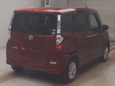 TOYOTA TANK
