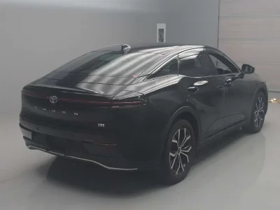 Toyota Crown Crossover