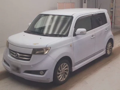 TOYOTA BB