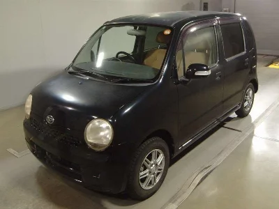 DAIHATSU MOVE LATTE