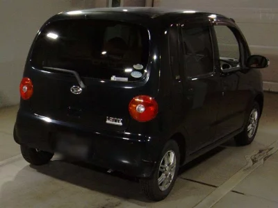 DAIHATSU MOVE LATTE
