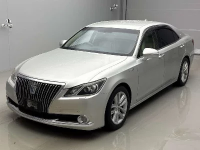 Toyota CROWN MAJESTA