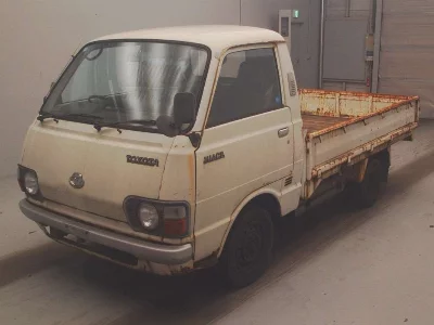 TOYOTA HIACE TRUCK