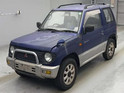 MITSUBISHI PAJERO MINI