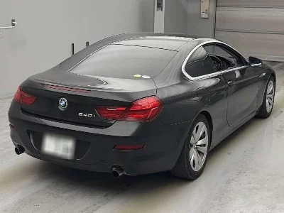 BMW 6 SERIES