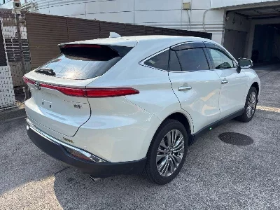 Toyota HARRIER HYBRID