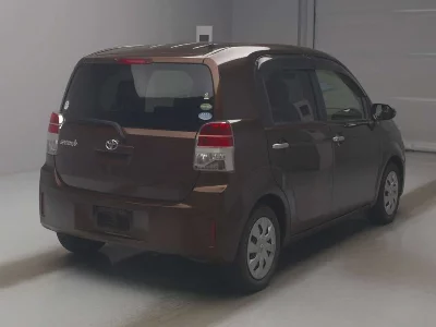 Toyota Spade
