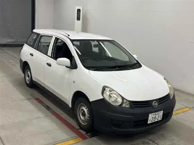 NISSAN AD
