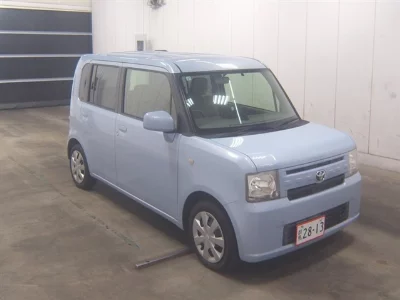Toyota Pixis Space