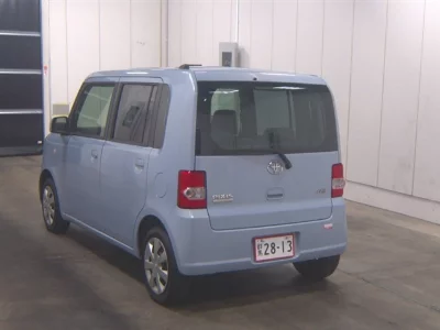 Toyota Pixis Space