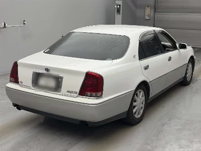 Toyota CROWN MAJESTA