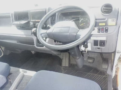 Nissan NT450 ATLAS