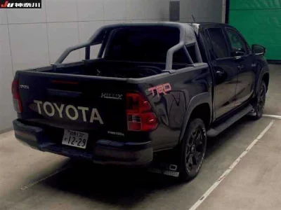TOYOTA HILUX PICK UP