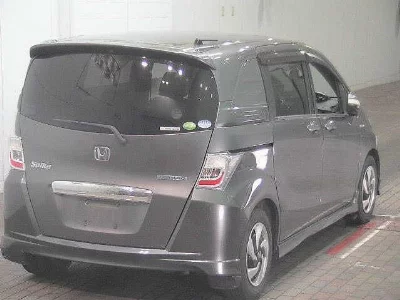 Honda Freed Spike