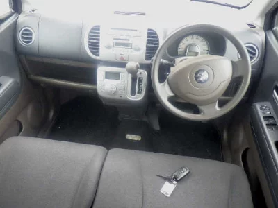 SUZUKI MRWAGON