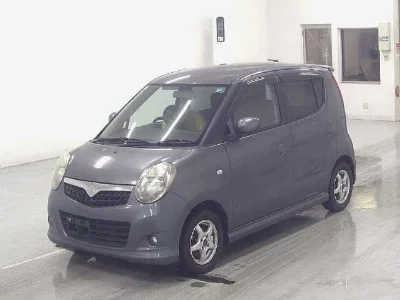 SUZUKI MRWAGON