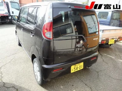 SUZUKI MRWAGON