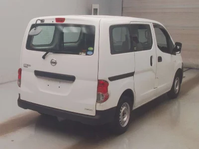 Nissan NV200 VANETTE VAN