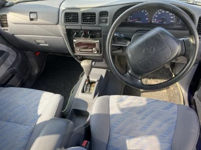 TOYOTA HILUX PICK UP