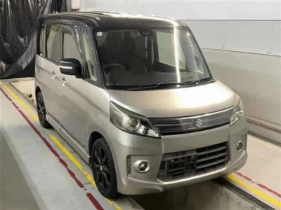 Suzuki Spacia Custom