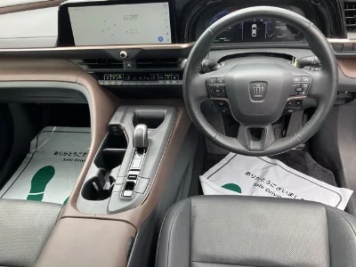Toyota Crown Crossover
