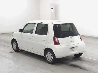 DAIHATSU ESSE
