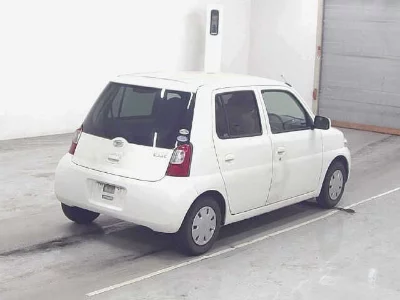 DAIHATSU ESSE