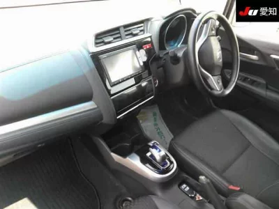 Honda FIT HYBRID