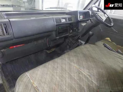 NISSAN VANETTE TRUCK