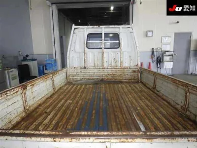 NISSAN VANETTE TRUCK