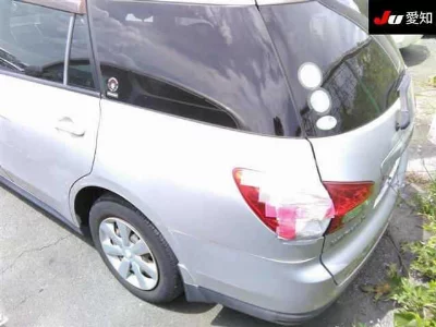 Nissan WINGROAD