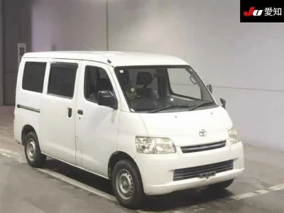 TOYOTA TOWN ACE VAN