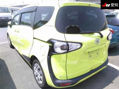 TOYOTA SIENTA