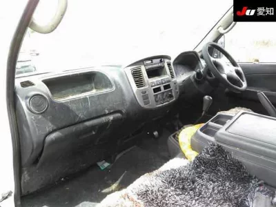 NISSAN CARAVAN
