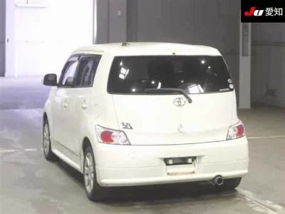 Toyota bB