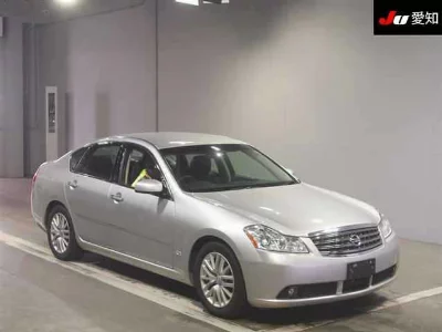 NISSAN FUGA